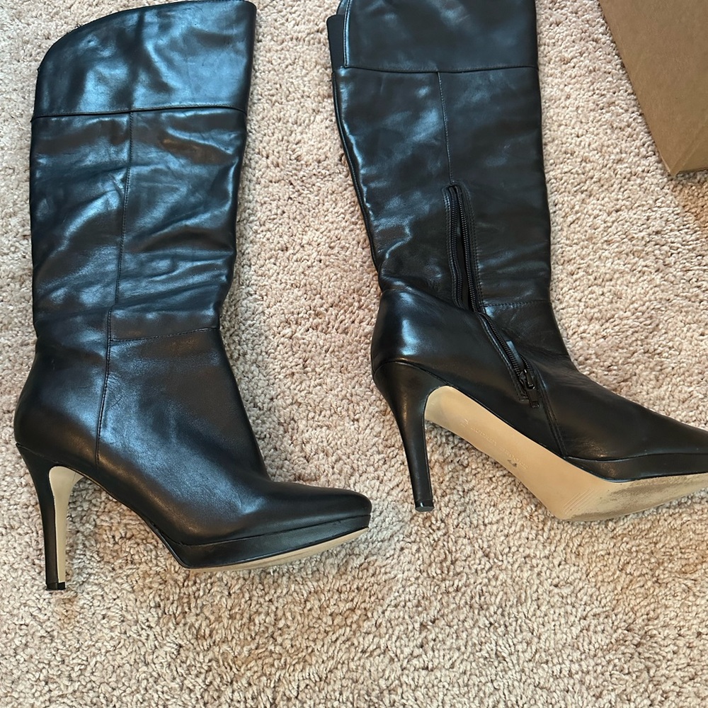 Audrey Brooke Black 7.5 Calf Boots